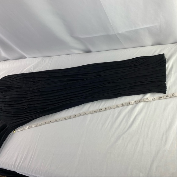 F21 black pleated beaded belt strapless wide leg jumpsuit, L - Picture 9 of 13